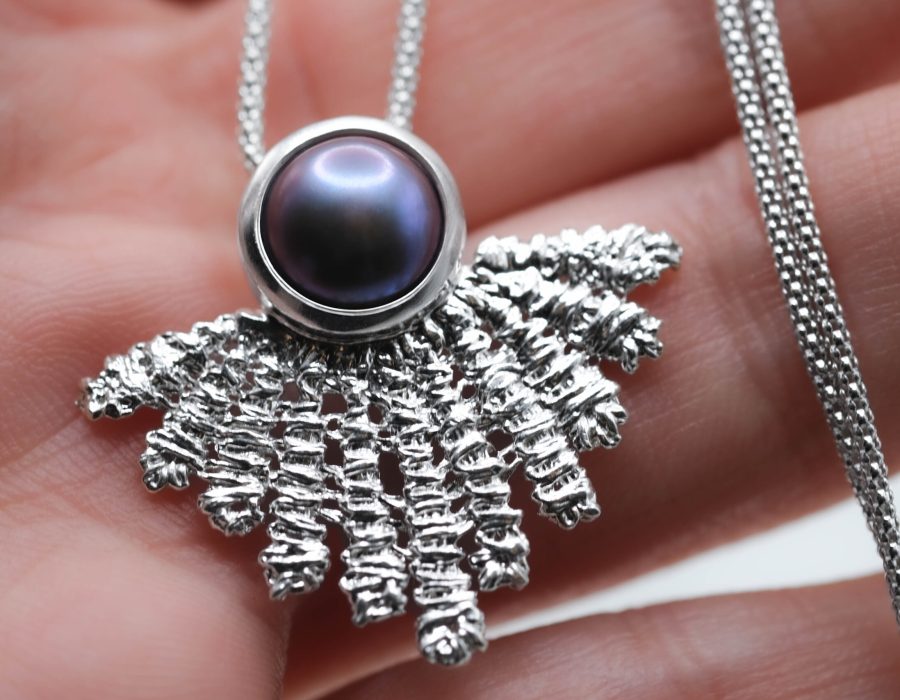 Colgante flor de mar