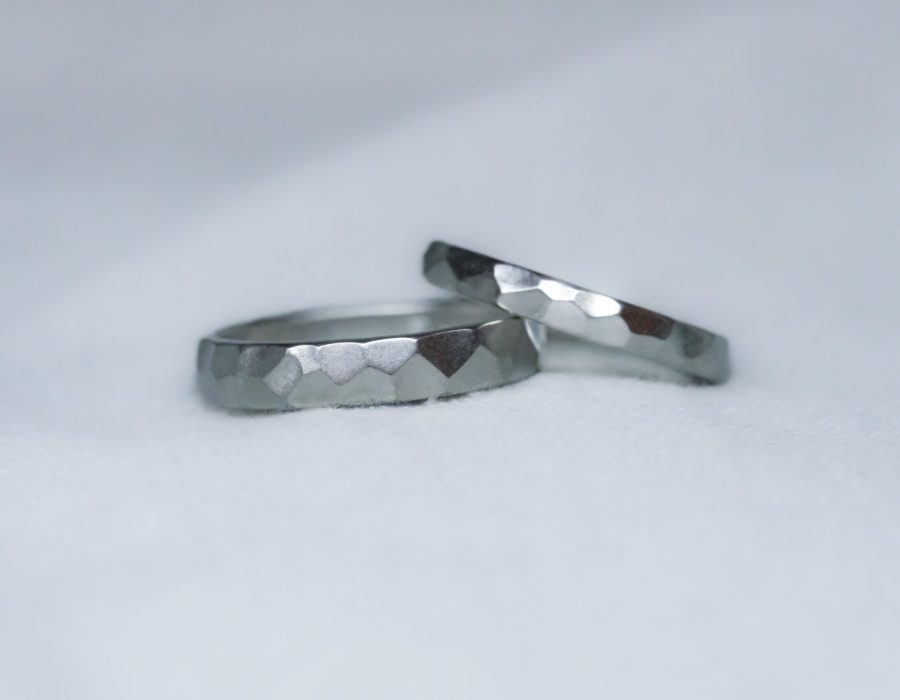 Argollas texturizadas